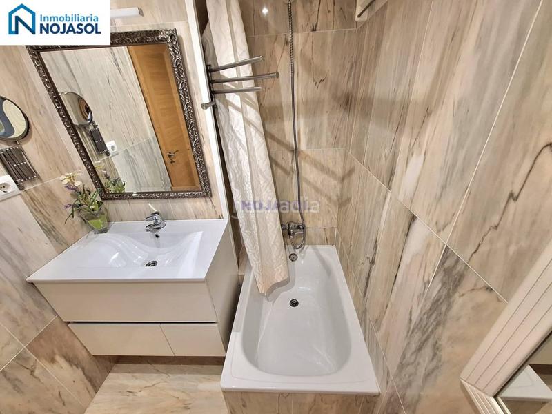 Foto 5a41c21b-d026-459c-b127-7f26eb6795d3. Rent apartment in la costa 2 in Tregadín Noja