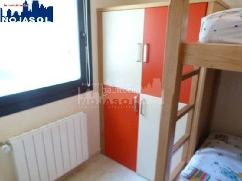 Foto 04d1e407-288b-4faa-8271-f54fd0616d67. Alquiler apartamento en calle la costa 2 ref. 002292 bajo con jardín urbanización exclusiva con piscina, zona infantil y pin pon en Noja