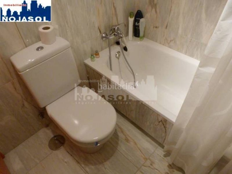 Foto 5707ca5b-0f91-4664-9800-7a91595b0c1e. Alquiler apartamento en calle la costa 2 ref. 002292 bajo con jardín urbanización exclusiva con piscina, zona infantil y pin pon en Noja