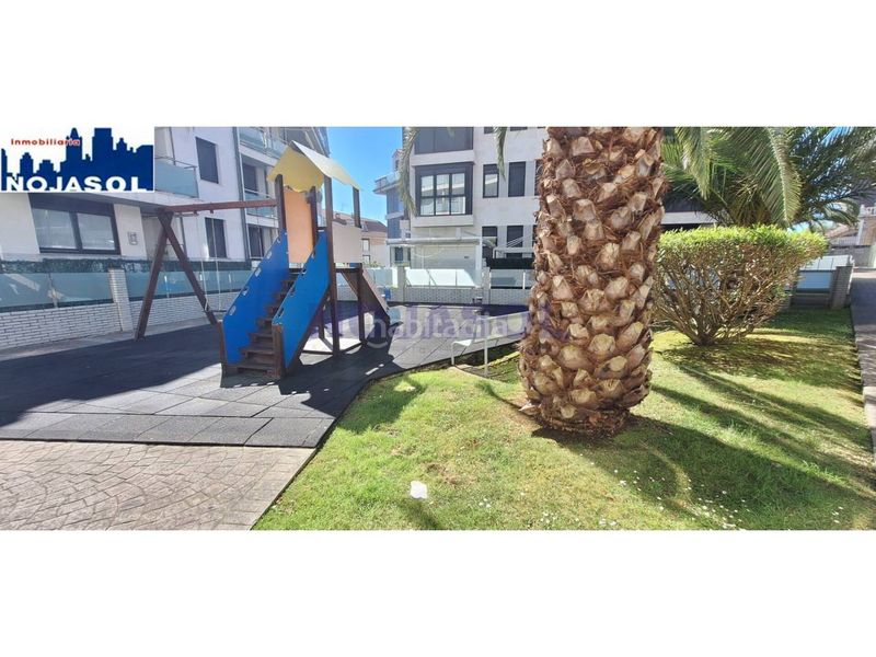 Foto 6d291f67-11ad-40f6-a7b3-7f2a352ffabd. Alquiler apartamento en calle la costa 2 ref. 002292 bajo con jardín urbanización exclusiva con piscina, zona infantil y pin pon en Noja