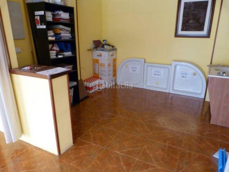 Foto a1c60d00-507a-47f9-8968-177d9db85581. Alquiler local comercial en santander 25 ref.2305 local comercial de 120 m2 en alquiler en Noja