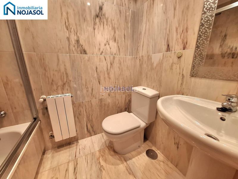 Foto 0c9624c5-0a9e-484b-9e69-dfcec0525907. Alquiler apartamento en calle la costa 2 ref.002233 bajo con jardín 2hab trengandin exclusivo en Noja