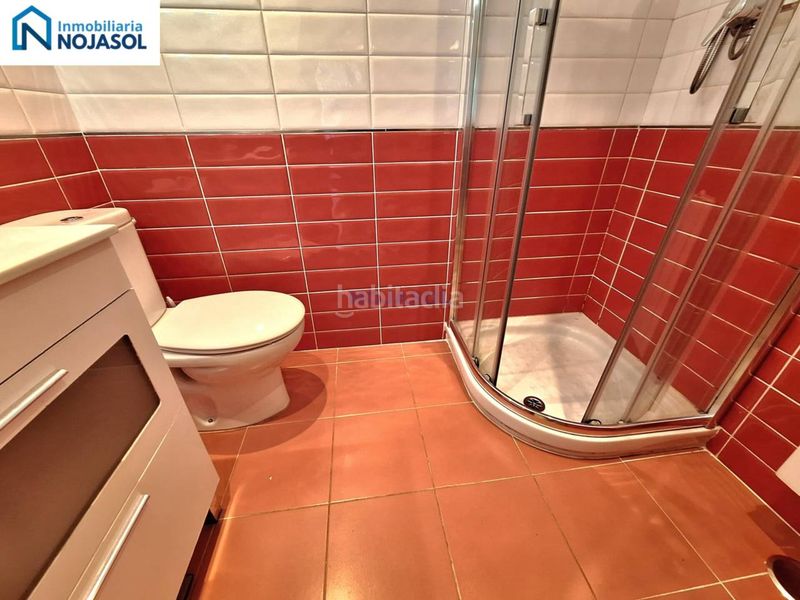 Foto 48dac3c1-ac13-4096-b454-1bc97eac8fcc. Alquiler apartamento en calle la costa 2 ref.002233 bajo con jardín 2hab trengandin exclusivo en Noja