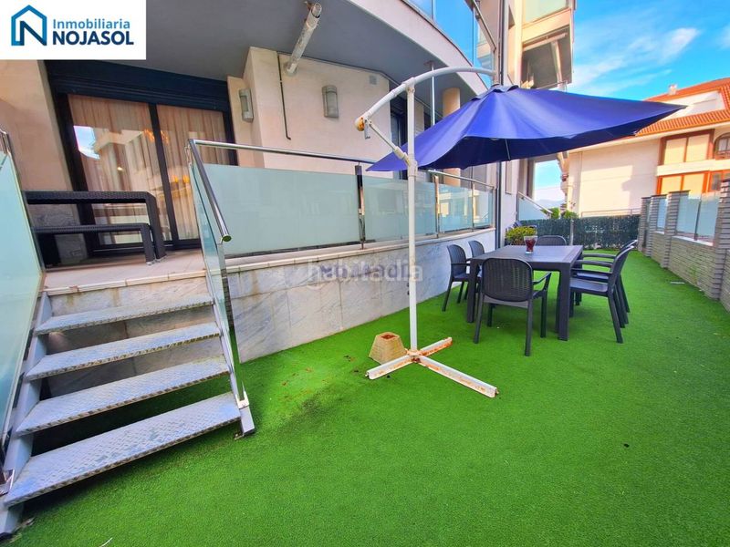 Foto 576f2f59-6092-46b0-88d6-b3d129ef1ee4. Alquiler apartamento en calle la costa 2 ref.002233 bajo con jardín 2hab trengandin exclusivo en Noja