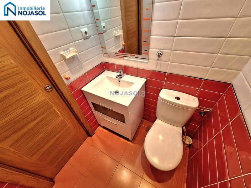 Foto 5a3cad0d-23f5-4588-a4f7-7d671808a43c. Alquiler apartamento en calle la costa 2 ref.002233 bajo con jardín 2hab trengandin exclusivo en Noja