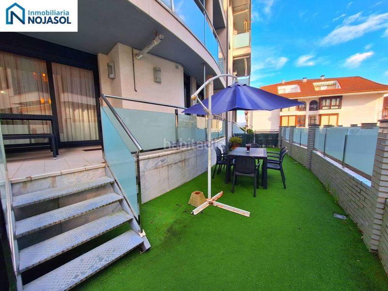 Foto 79fac722-5859-4a08-bcbb-dd455baf25d4. Alquiler apartamento en calle la costa 2 ref.002233 bajo con jardín 2hab trengandin exclusivo en Noja