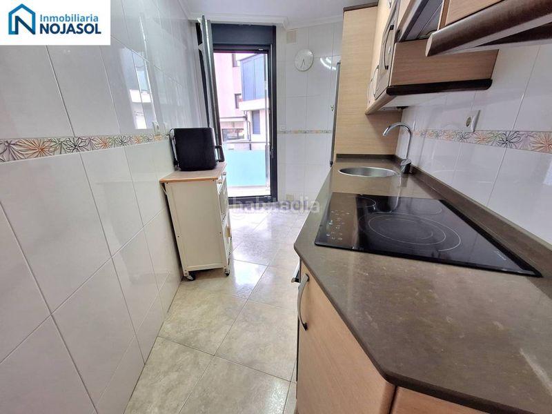 Foto 8e245f92-67b0-437d-9a6d-dd59f5e9d110. Alquiler apartamento en calle la costa 2 ref.002233 bajo con jardín 2hab trengandin exclusivo en Noja