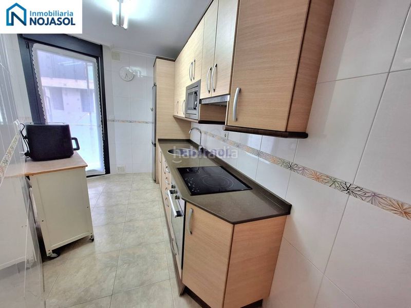 Foto cebeadb5-31e8-409d-9302-3787e4cc1068. Alquiler apartamento en calle la costa 2 ref.002233 bajo con jardín 2hab trengandin exclusivo en Noja