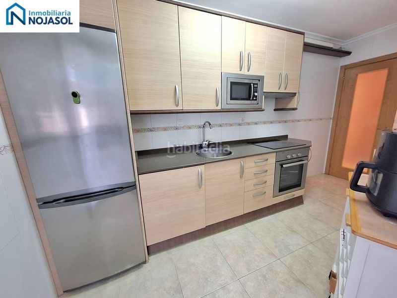 Foto d2ceb28f-13ac-4a98-a577-c05e1928745d. Alquiler apartamento en calle la costa 2 ref.002233 bajo con jardín 2hab trengandin exclusivo en Noja