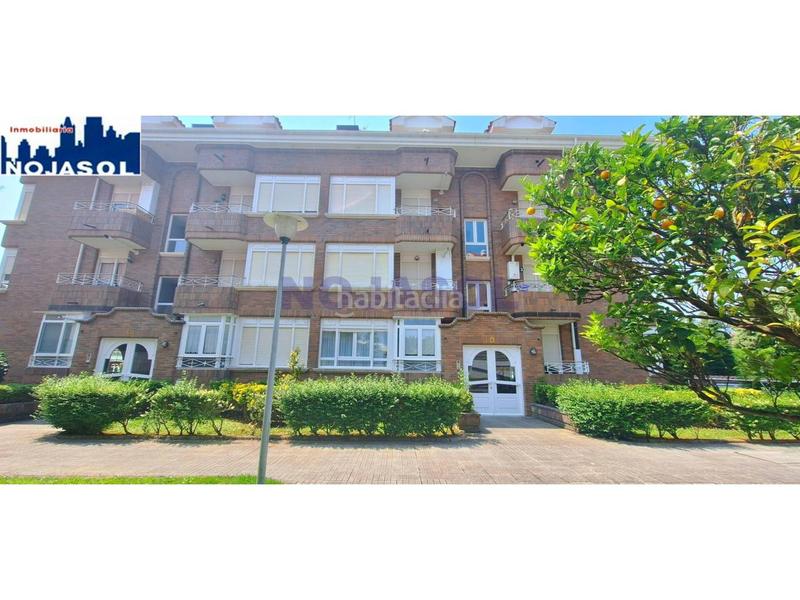 Foto f6340556-61d8-4fe6-a1b3-2ef6138738a4. Alquiler apartamento en alcarite 11 ref. 002250 bajo 1hab con orientación sur en Noja