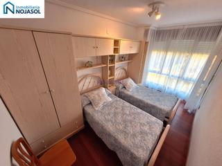 Affitto Appartamento in Ris 73. Ref. 002207  piso 3hab. con piscina y garaje en ris alquila