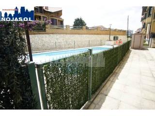 Lloguer Apartament a Pinares 70. Ref.002303  bajo jardin con terraza de 100m segunda linea playa