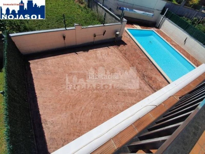 Foto c396786f-41e3-4de3-9051-6661d10895ff. Casa aparellada amb calefacció aparcament piscina a Bareyo