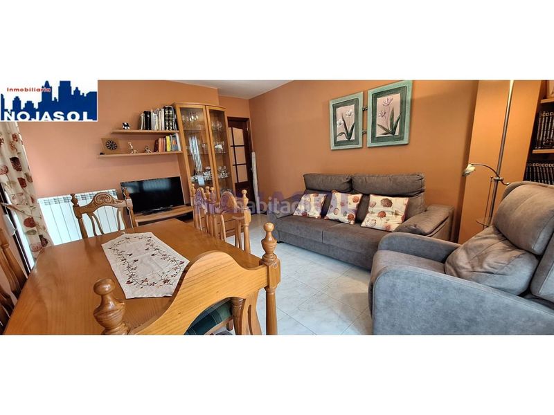 Foto 0ca8d4ff-9a16-422c-8668-76362360e23a. Location appartement dans calle ris 4 dans Palacio Noja
