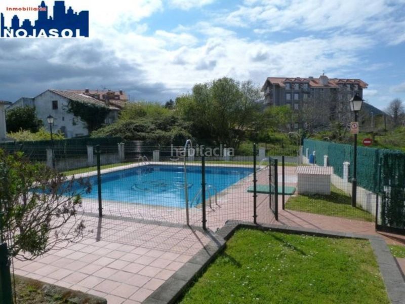 Foto 8171b90f-3d23-4915-88bc-6b2688938f8a. Location appartement dans calle ris 4 dans Palacio Noja