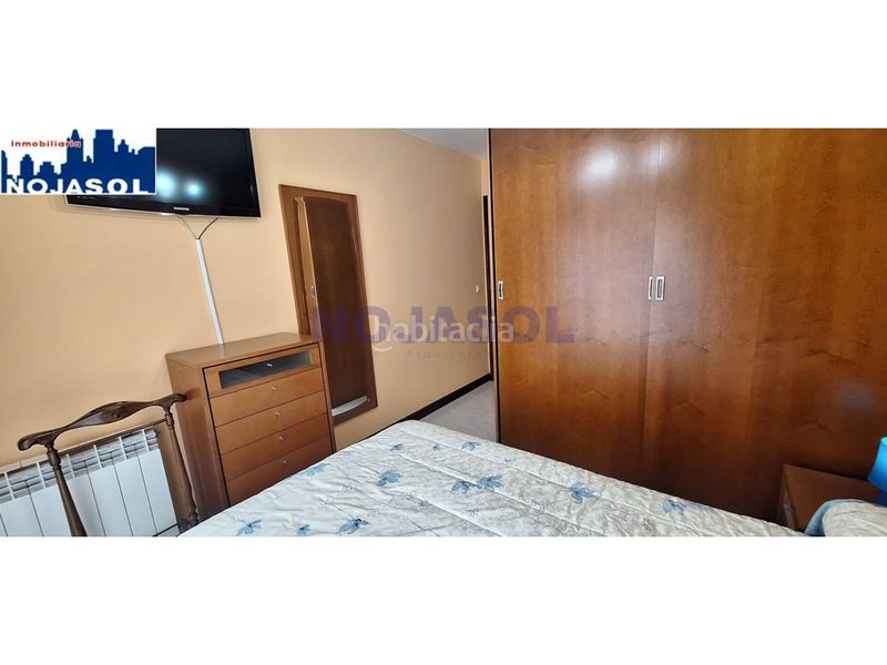 Foto 9e836e89-12b5-4c32-9b85-588df1f3de9e. Location appartement dans calle ris 4 dans Palacio Noja