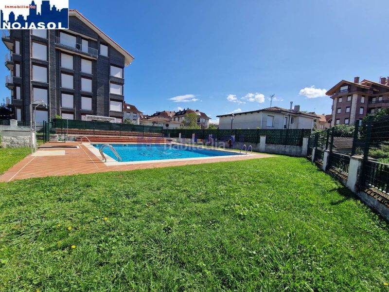 Foto b58564c0-f9e6-4169-b66f-6e20d55f5e05. Location appartement dans calle ris 4 dans Palacio Noja