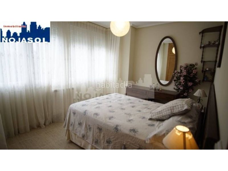 Foto 0283357a-4857-4704-ac28-3dffe6f01375. Alquiler apartamento en calle el bosque 5 ref.002065 piso 2 habitaciones con terraza, zonas verdes, piscina, pista baloncesto, fronton, parque infantil. en Noja