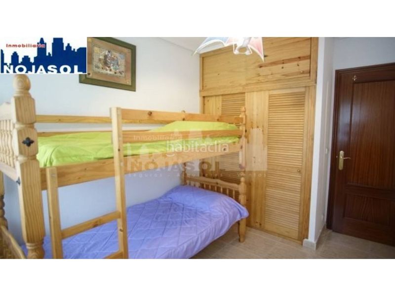 Foto 4a1d046b-9ae7-4980-965b-39862bd7c880. Alquiler apartamento en calle el bosque 5 ref.002065 piso 2 habitaciones con terraza, zonas verdes, piscina, pista baloncesto, fronton, parque infantil. en Noja