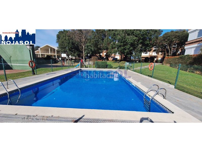 Foto 7ecc9672-46e7-468e-8092-74150ddc1150. Alquiler apartamento en calle el bosque 5 ref.002065 piso 2 habitaciones con terraza, zonas verdes, piscina, pista baloncesto, fronton, parque infantil. en Noja