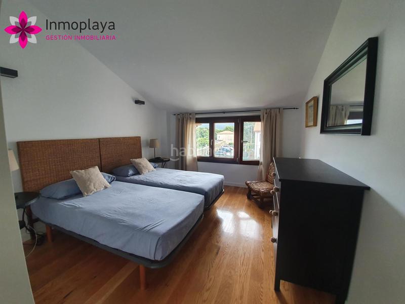 Foto 552b1daa-2ee5-48e0-86f6-2cf9bb323a28. Casa pareada espectacular chalet con piscina propia en isla en Arnuero