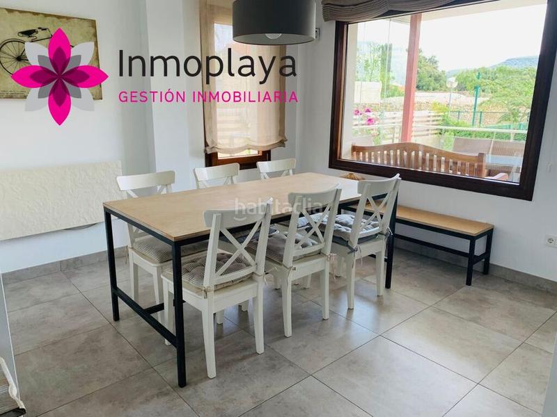 Foto 7a8a1864-01ed-4ba7-90bf-e9b096f6d4d4. Casa pareada espectacular chalet con piscina propia en isla en Arnuero