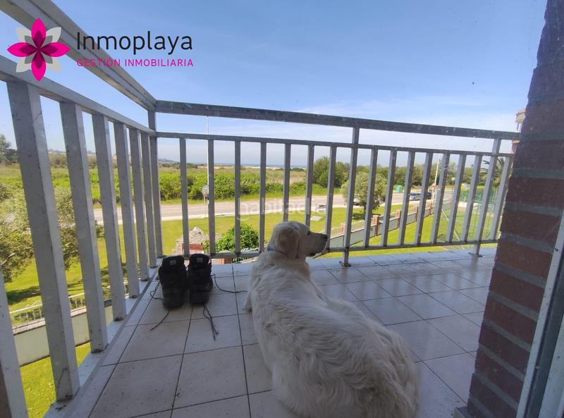 Foto 552401cc-f800-449a-8318-73bfd9af5c88. Rent flat with parking in Helgueras Noja