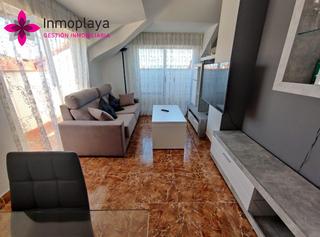 Ático en Ris. Piso de 2 habitaciones con 2 garajes cerca de ris