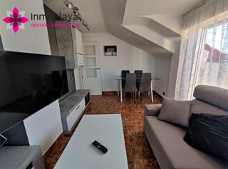 Dachwohnung in Ris. Piso de 2 habitaciones con 2 garajes cerca de ris