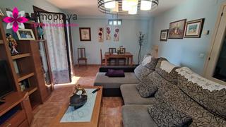 Maison jumelée à Arnuero. Chalet en alvear castillo siete villas arnuero