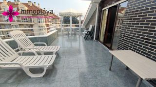 Attico in Ris. Piso de 3 habitaciones con terraza de 30 metros en ris