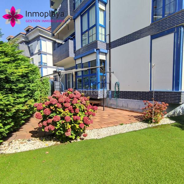 Foto a561af13-3f33-4508-a929-95a36f8b53b8. Planta baja espectacular bajo con jardín y piscina en Noja