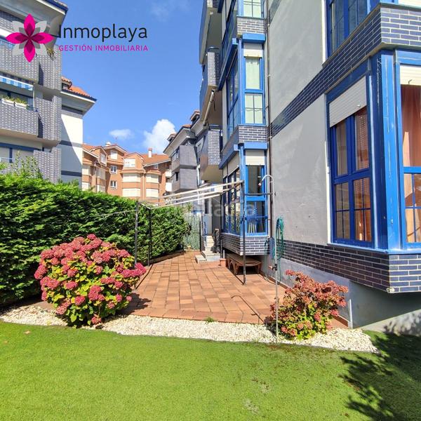 Foto b1c8f798-202f-4f41-86b2-ba80c42b0eac. Planta baixa amb calefacció aparcament piscina a Noja