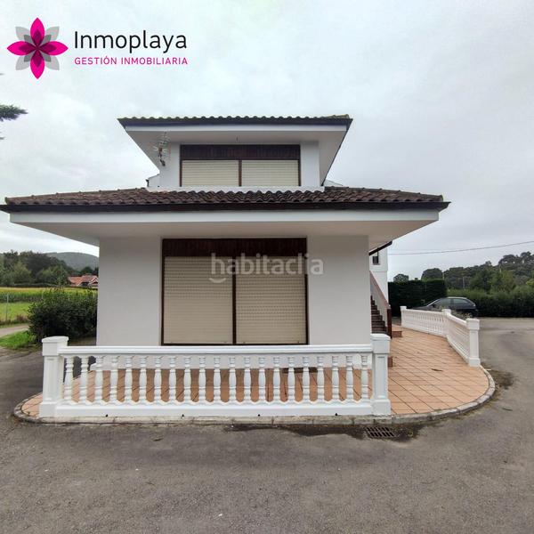 Foto ae266efe-9930-46bc-96ca-6859f5abbb07. Casa  independiente en castillo con terreno en Arnuero