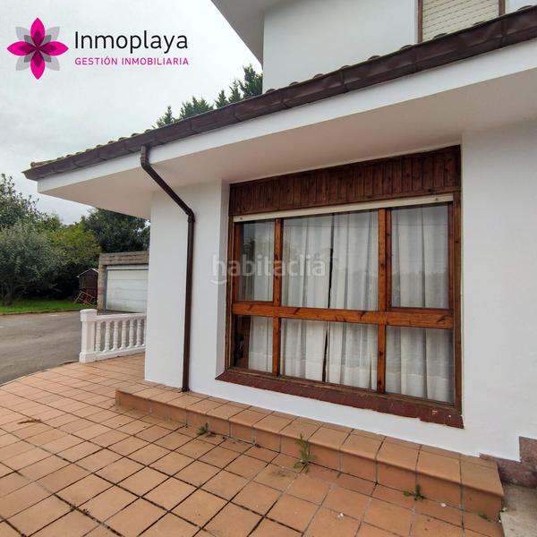 Foto d150df02-06f2-4cbb-8144-329157a00d06. Casa  independiente en castillo con terreno en Arnuero