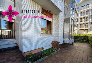 Planta baixa a Tregadín. Bajo con jardín y piscina en noja