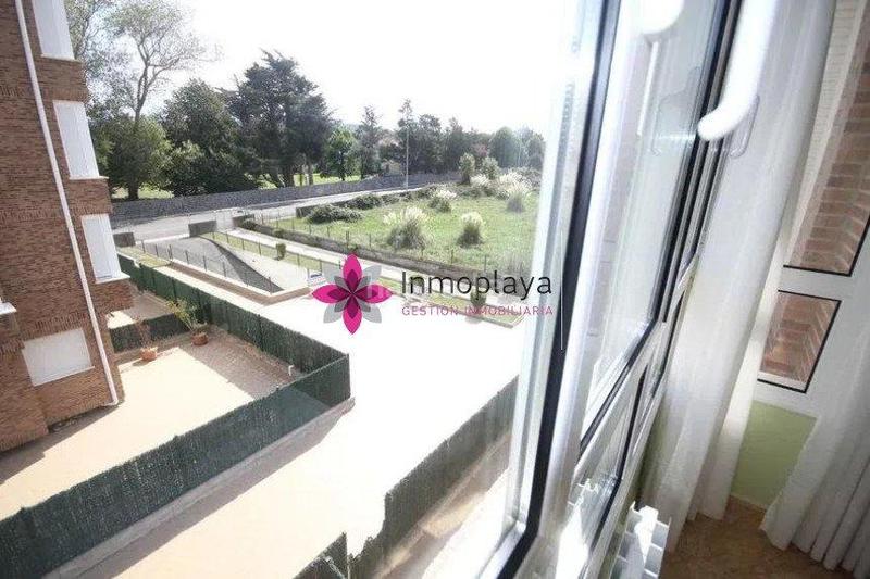 Foto da566d65-337b-43ef-84f3-f028c99bb04f. Appartamento con Riscaldamento parcheggio piscina in Noja