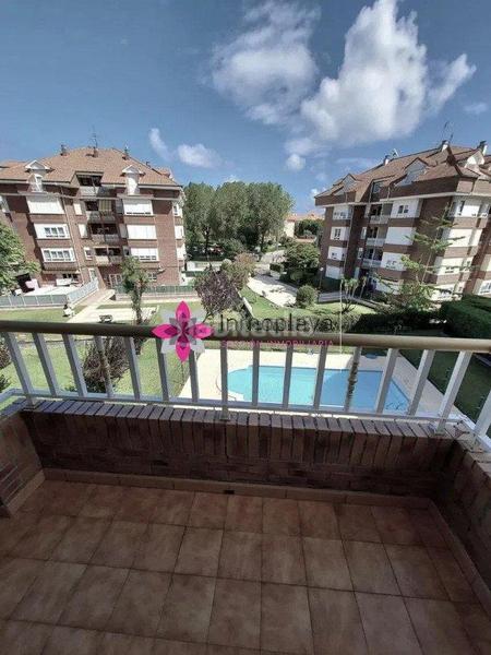 Foto defd9735-743b-43b8-9451-e1c4da84bada. Appartamento con Riscaldamento parcheggio piscina in Noja