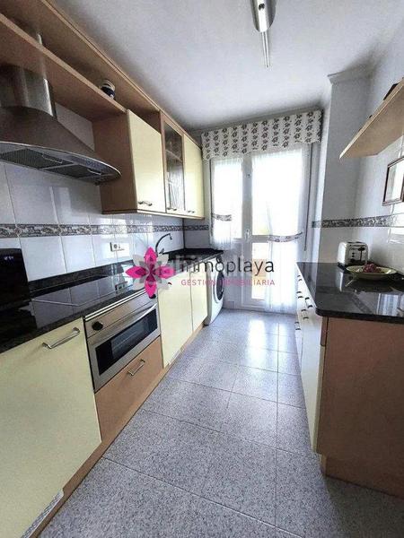 Foto fbc299d4-7ff0-4224-a751-c4e9cdac6499. Appartamento con Riscaldamento parcheggio piscina in Noja