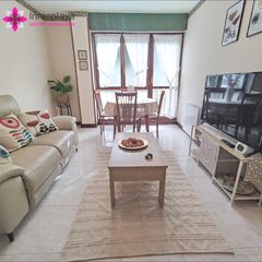 Apartment in Ris. Bajo con enorme jardín en noja