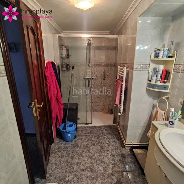 Foto 24024e72-2769-47c9-b3b8-13b645676efe. Casa amb calefacció aparcament a Helgueras Noja