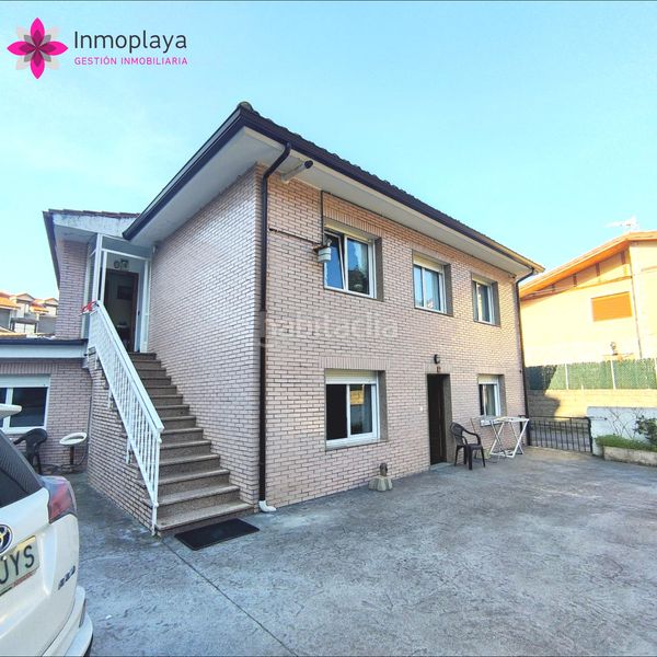 Foto b0a6d7c6-f711-4f5a-bf50-5787445c095b. Casa amb calefacció aparcament a Helgueras Noja