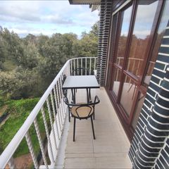 Flat in Ris. Piso con piscina y garaje en ris