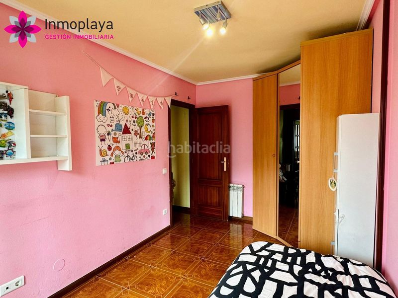 Foto fd6dd76b-77d2-471a-a11a-b84e7ce11aad. Planta baixa amb calefacció aparcament a Tregadín Noja