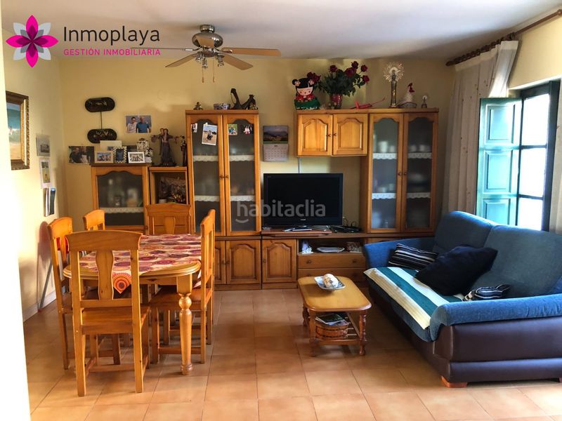 Foto 00336be8-6fa7-4e79-918d-3d45869be2ac. Casa adossada amb aparcament a Pedroso Noja