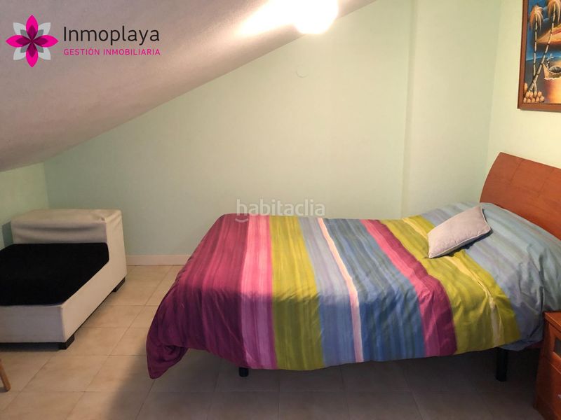 Foto dd42eada-e7dd-437c-b1e5-133c8f8e7053. Casa adossada amb aparcament a Pedroso Noja