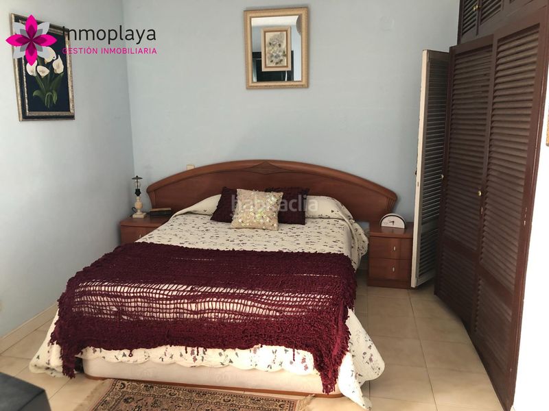 Foto ec0a9bdd-7a34-48bd-b367-7912e327e1b9. Casa adossada amb aparcament a Pedroso Noja