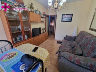 Etagenwohnung in Ris. Piso de 3 habitaciones y garaje en noja
