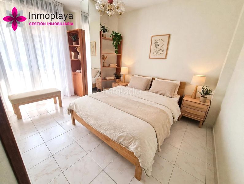 Foto 0b7760fe-3ae6-4a2a-9719-039dddf391ab. Piso  en el centro con terraza, ascensor y trastero en Noja