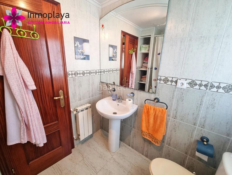 Foto d34c00a5-5e89-4256-bd4d-3cda03321de5. Casa amb calefacció aparcament piscina a Argoños